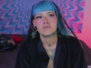 charlottewhite-1