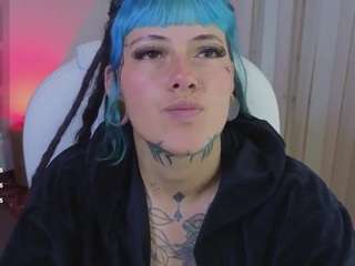 charlottewhite-1