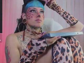 charlottewhite-1