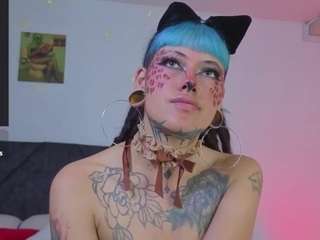 charlottewhite-1