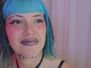 charlottewhite-1