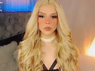 EmaMichaelss's Live Sex Cam Show