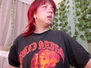 loveislola Live Webcam on CamSoda