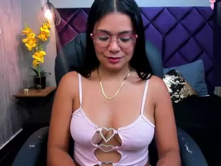 lulu-lopezz's Live Sex Cam Show