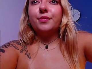 miaawild Blonde Naked camsoda