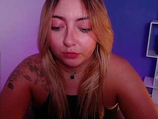 Squirt Bj camsoda miaawild