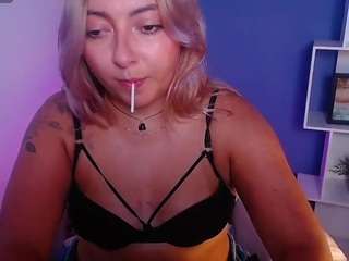 miaawild from CamSoda is Freechat