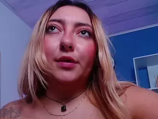 miaawild's Live Sex Cam Show