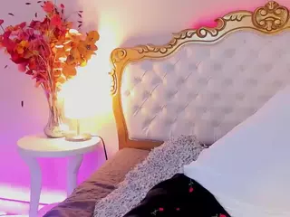 ScarlettDuran's Live Sex Cam Show