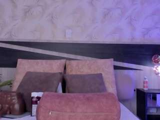 sweet-arii webcam model