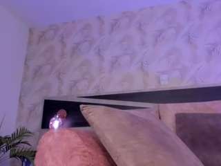 sweet-arii webcam model