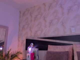 Young Sweet-arii - sensual, lustful and ready to amuse sweet-arii from CamSoda