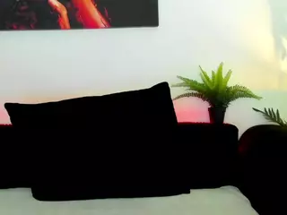 MikaFyre's Live Sex Cam Show