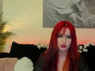 MikaFyre's Live Sex Cam Show