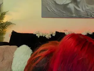 MikaFyre's Live Sex Cam Show