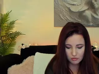 MikaFyre's Live Sex Cam Show