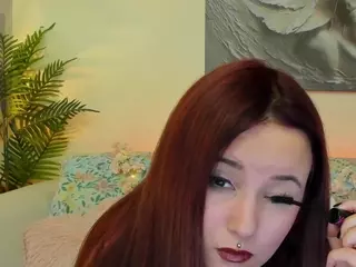 MikaFyre's Live Sex Cam Show