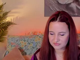 MikaFyre's Live Sex Cam Show