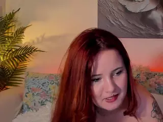MikaFyre's Live Sex Cam Show