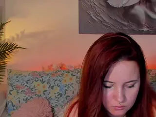 MikaFyre's Live Sex Cam Show