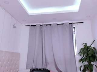 amandaxbella's live room