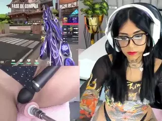 GreiceGames's Live Sex Cam Show