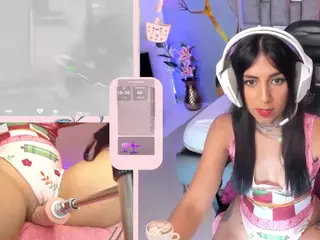 GreiceGames's Live Sex Cam Show