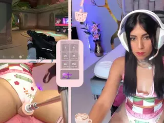 GreiceGames's Live Sex Cam Show