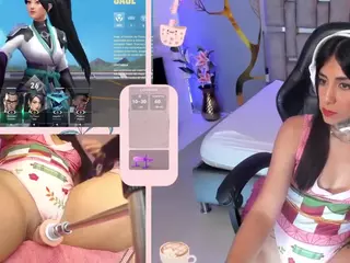 GreiceGames's Live Sex Cam Show