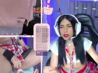 GreiceGames's Live Sex Cam Show