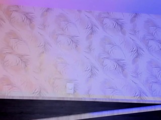 habiy069's CamSoda show and profile