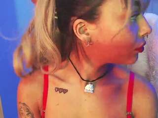 Maddiie_Brooks