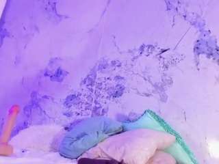 kim-baker2 Live Webcam on CamSoda