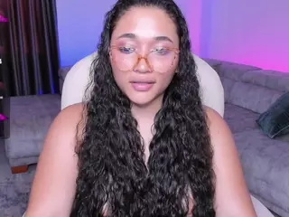 liiaa-cox's Live Sex Cam Show