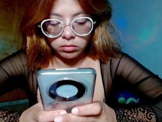 princess-nahia23 webcam