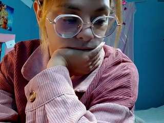 princess-nahia23 webcam