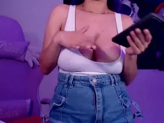 Princess-Nahia23's Live Sex Cam Show