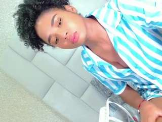 andreayano Live Webcam on CamSoda
