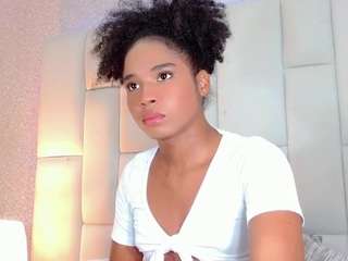 andreayano Live Webcam on CamSoda