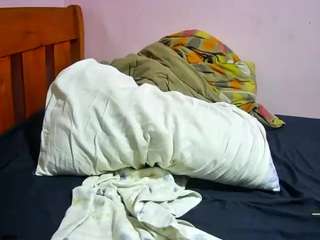 happysonia live cam preview