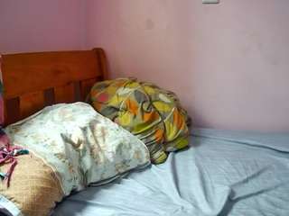 happysonia live cam preview