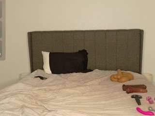 Live webcam model katerinak on Soda Cams