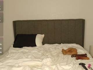 Live webcam model katerinak on Soda Cams