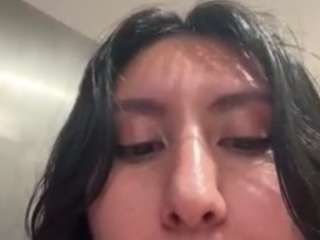 Live webcam model nerdgirl314 on Soda Cams