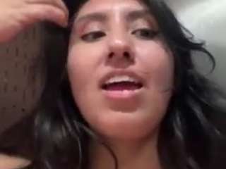 Live webcam model nerdgirl314 on Soda Cams