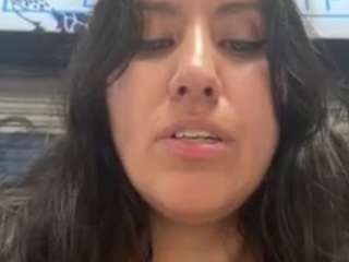 Live webcam model nerdgirl314 on Soda Cams