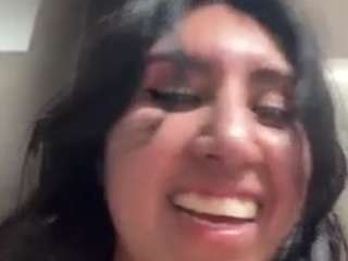 Live webcam model nerdgirl314 on Soda Cams