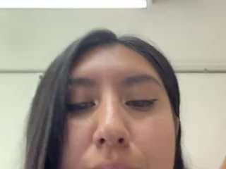 Live webcam model nerdgirl314 on Soda Cams