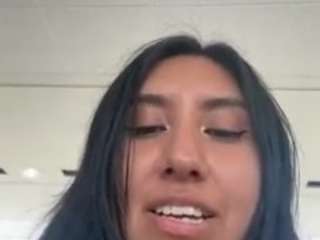 Live webcam model nerdgirl314 on Soda Cams