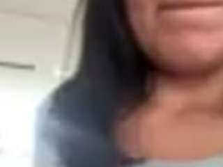 Live webcam model nerdgirl314 on Soda Cams